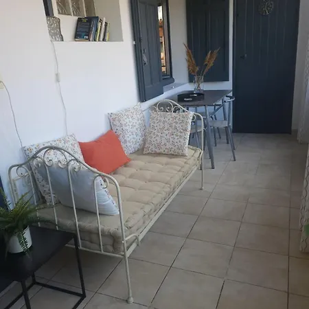 2 Chbres Ideal Pour Ou Travail, Proche Centre Et Port, A 2km, Wifi *