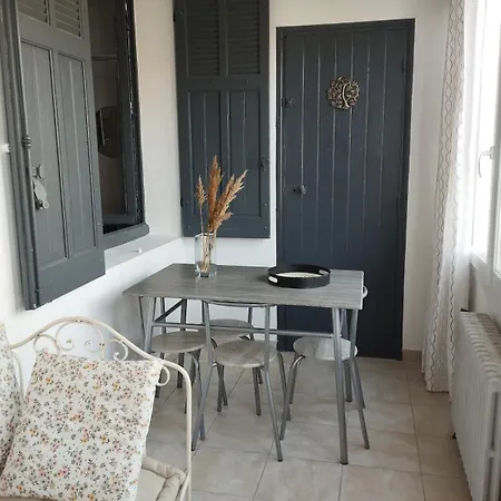 Apartment 2 Chbres Ideal Pour Ou Travail, Proche Centre Et Port, A 2km, Wifi La Seyne-sur-Mer